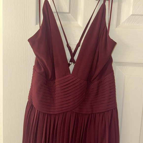 Soieblu Maroon/ Wine colored dress - Picture 3 of 9